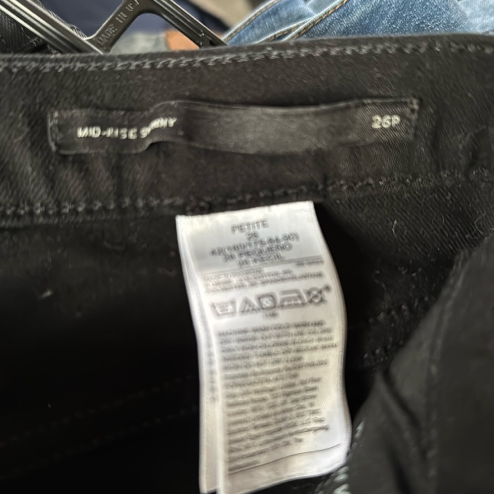 Banana republic petite size 26 black jeans